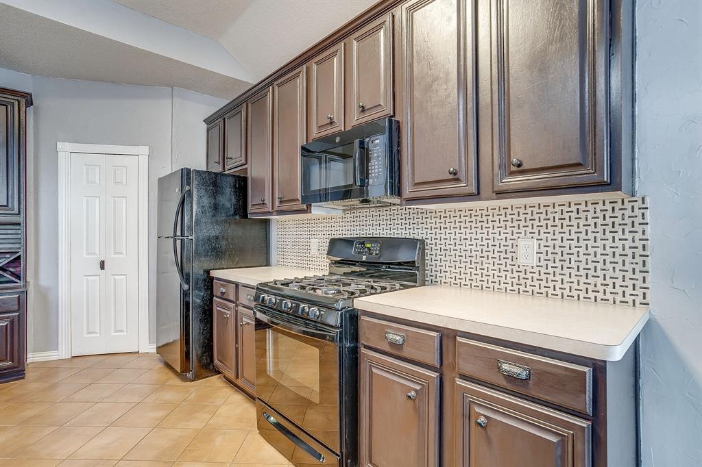 Lakewood Ph Mt Valley 01 Country - Residential