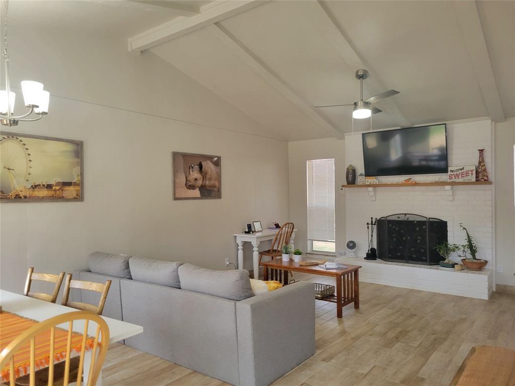 Camelot Sec 04 - Residential Lease