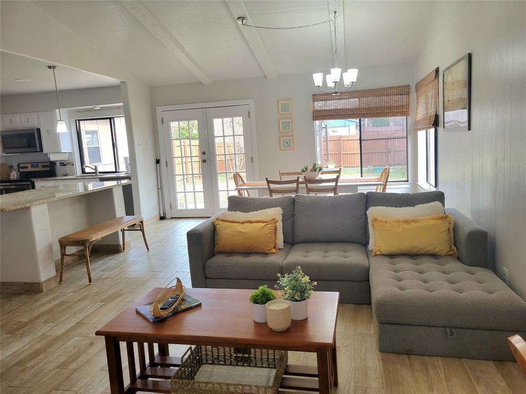 Camelot Sec 04 - Residential Lease