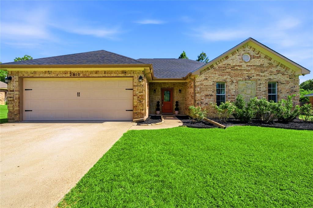 Photo 1 of 24 — 2810 Trey Circle, Athens, TX 75752