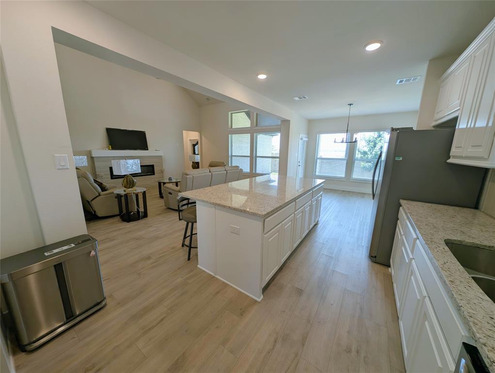 3317 Cross Shore Drive