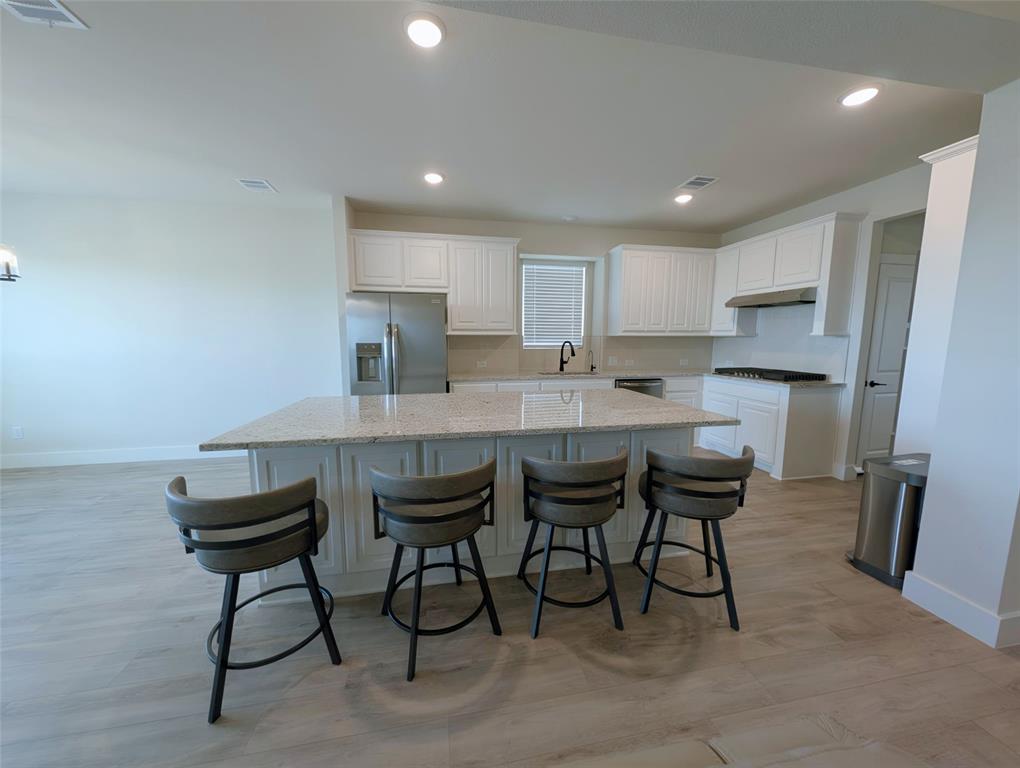 3317 Cross Shore Drive
