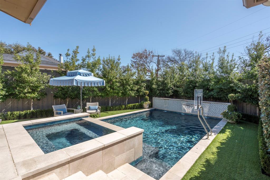 White Rock North - Residential