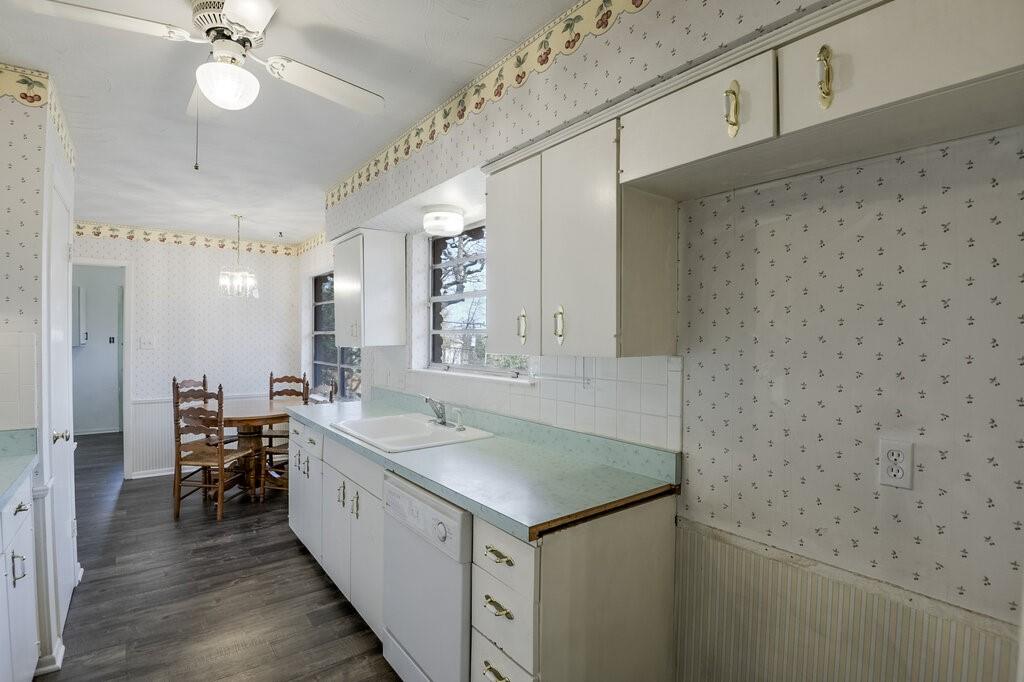 The Oaks - Residential