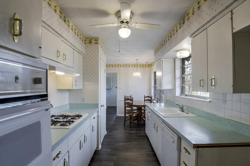 The Oaks - Residential