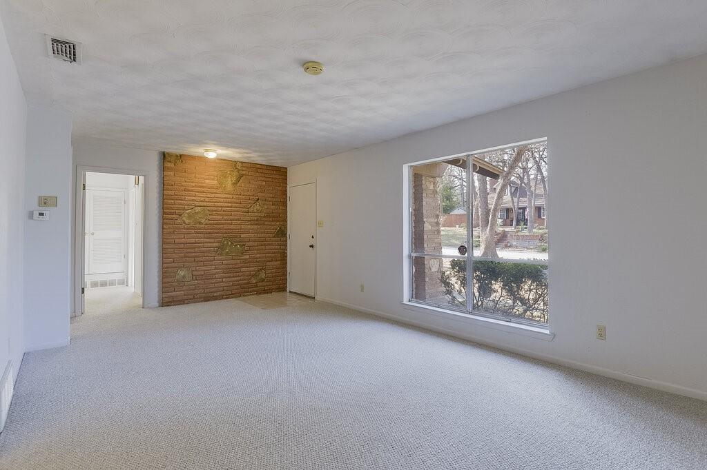 The Oaks - Residential