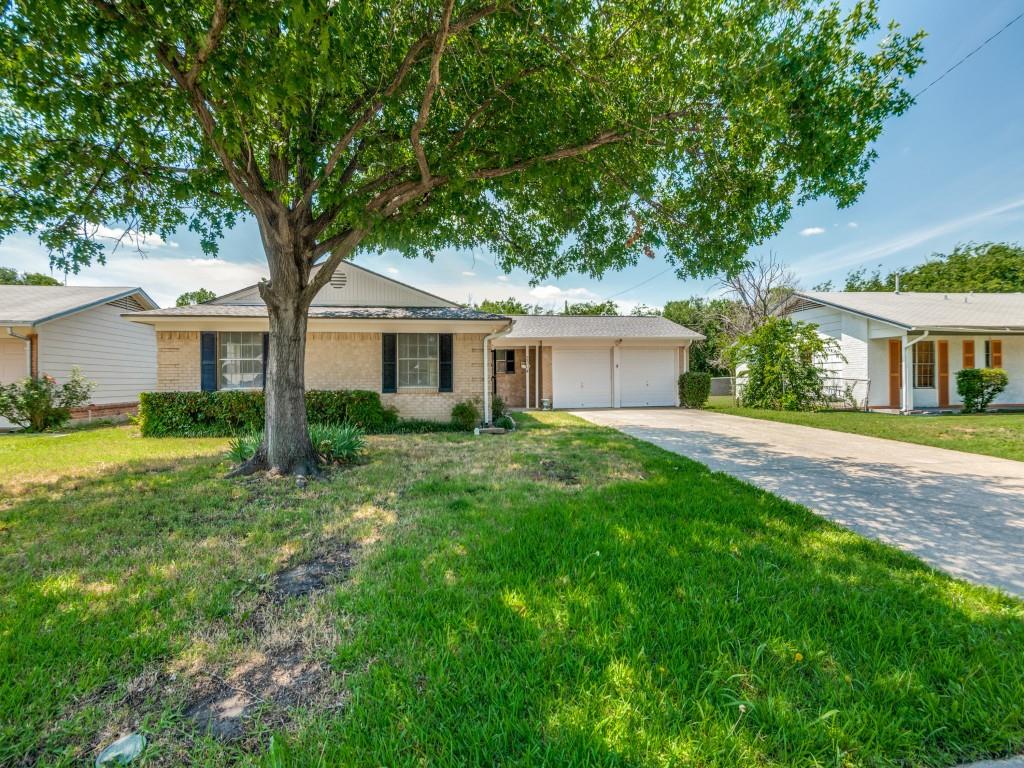 2504 W Rochelle Road