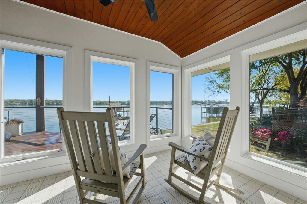 ENCHANTED ISLES - Residential