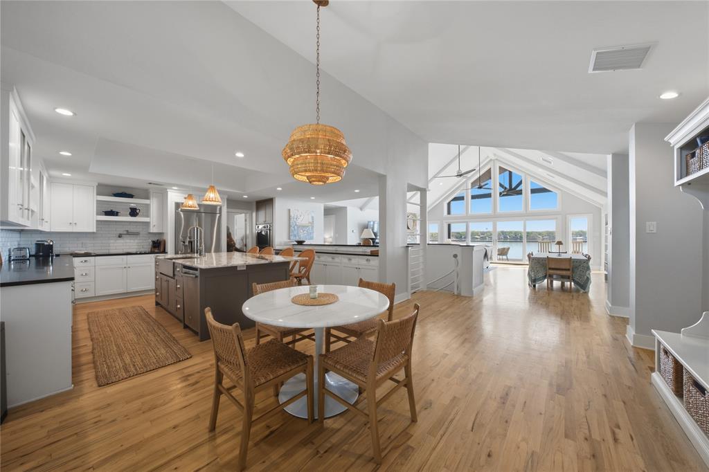 ENCHANTED ISLES - Residential