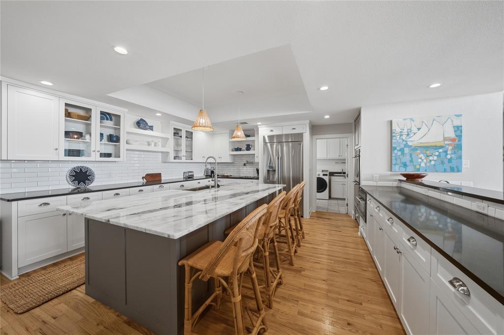 ENCHANTED ISLES - Residential