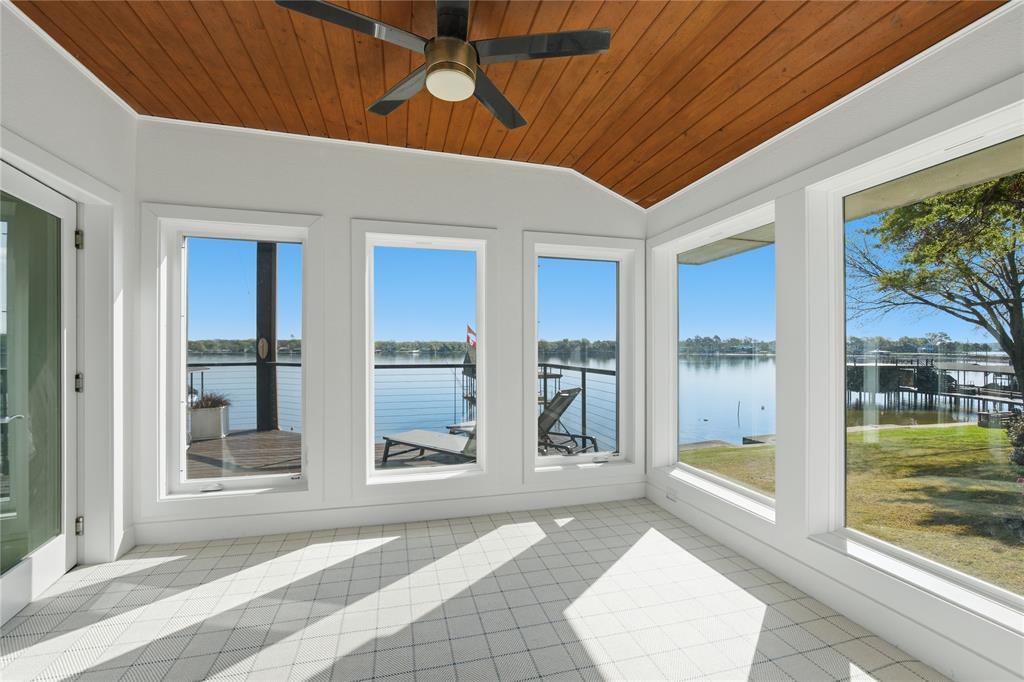 ENCHANTED ISLES - Residential