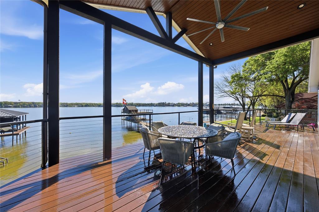 ENCHANTED ISLES - Residential