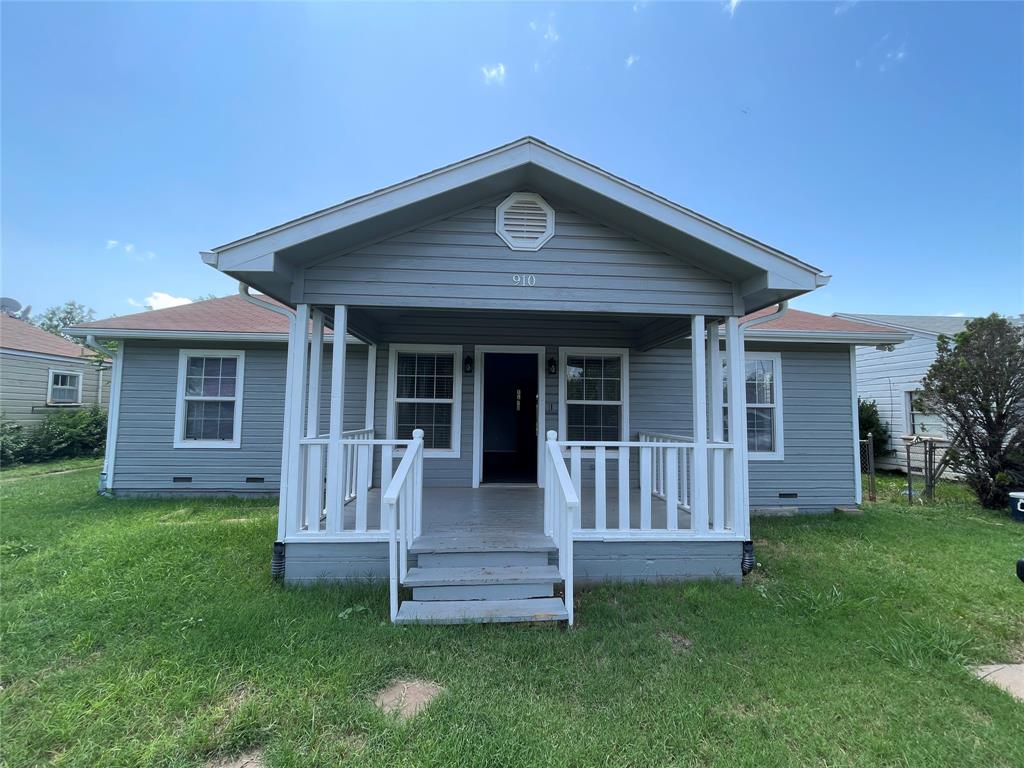 Elizabeth G Hughes & Sayles - Residential