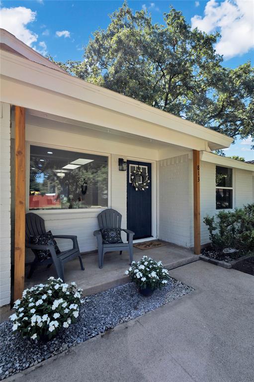 813 Clover Park Drive