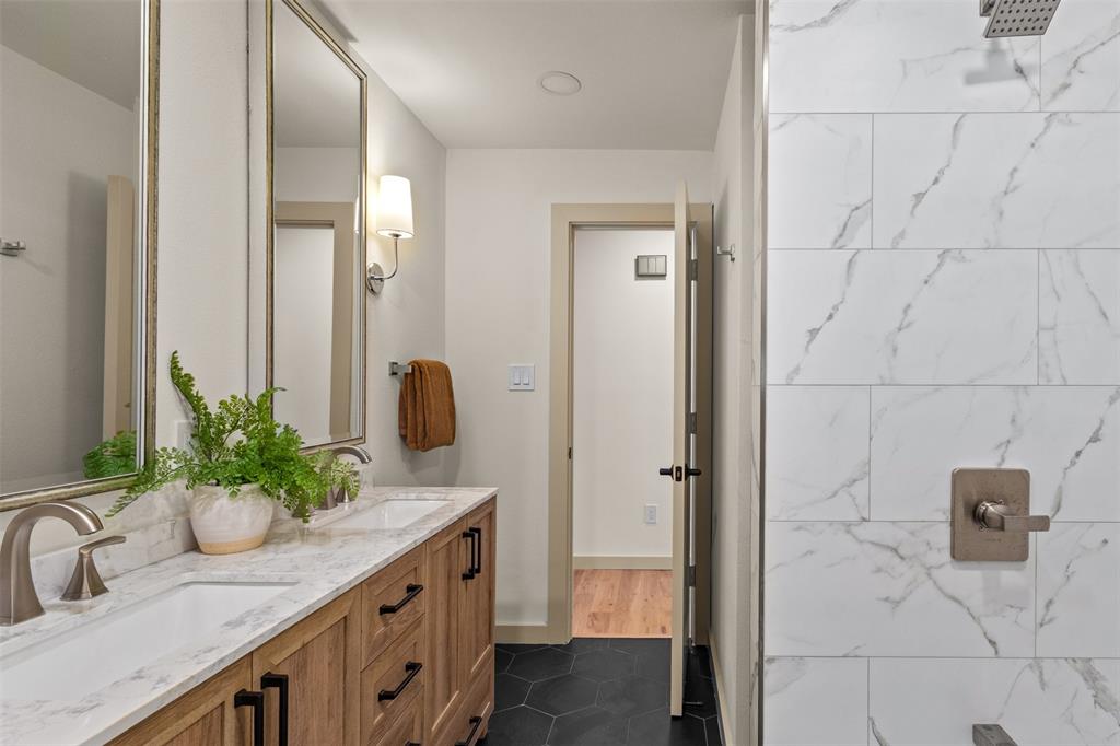 Lochwood Instl Add 09 - Residential