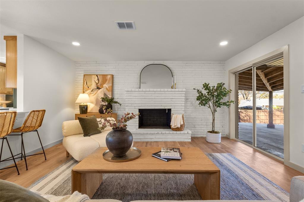 Lochwood Instl Add 09 - Residential