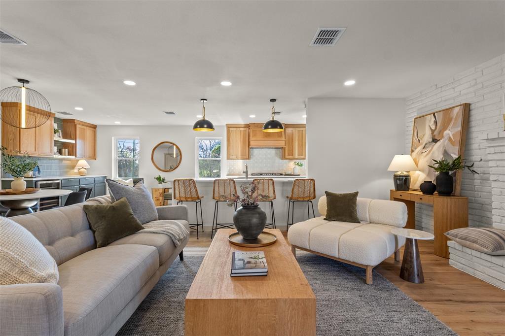 Lochwood Instl Add 09 - Residential