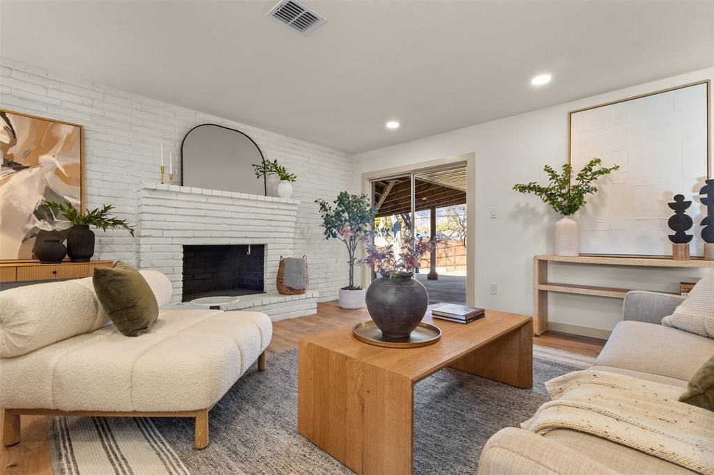 Lochwood Instl Add 09 - Residential