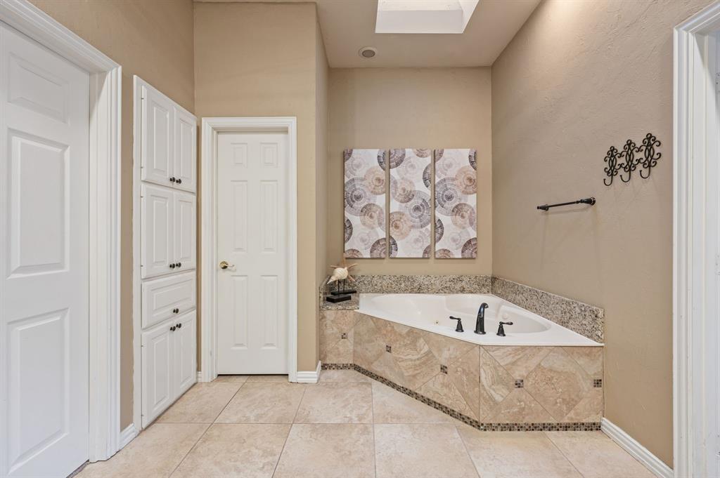 Longwood Estates Ross Down - Residential