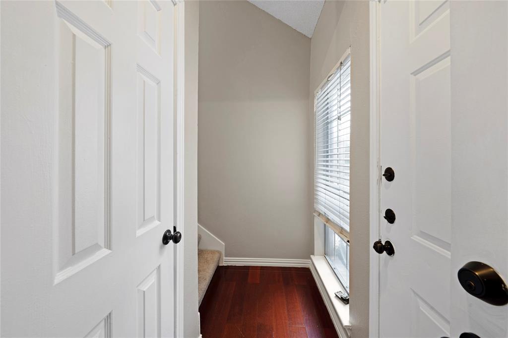 Montfort Twnhms - Residential