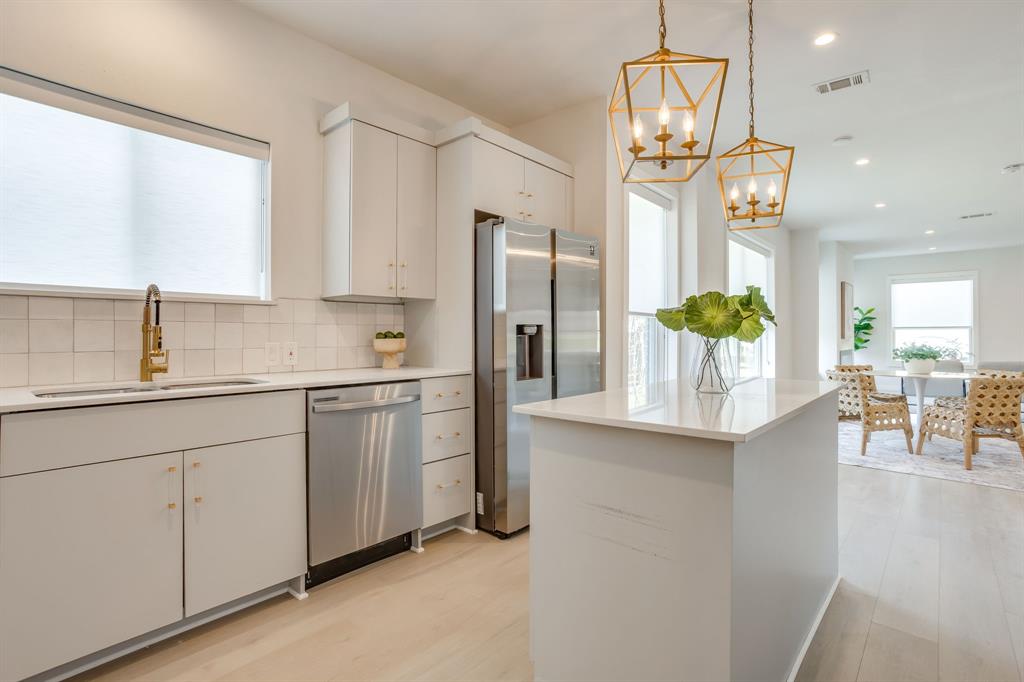 Caruth Place - Residential