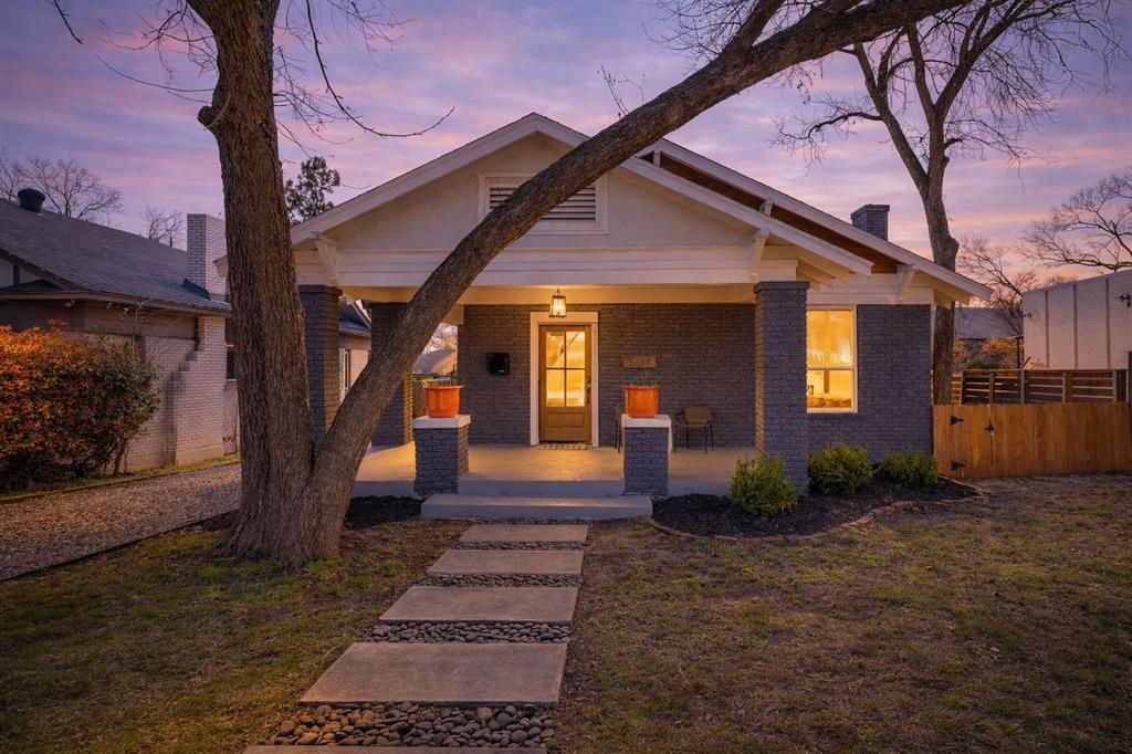 Caruth Place - Residential