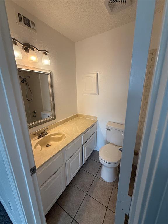 University Crossroads 01 & 02 - Residential Lease