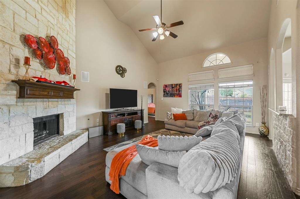 5612 Spirit Lake Drive