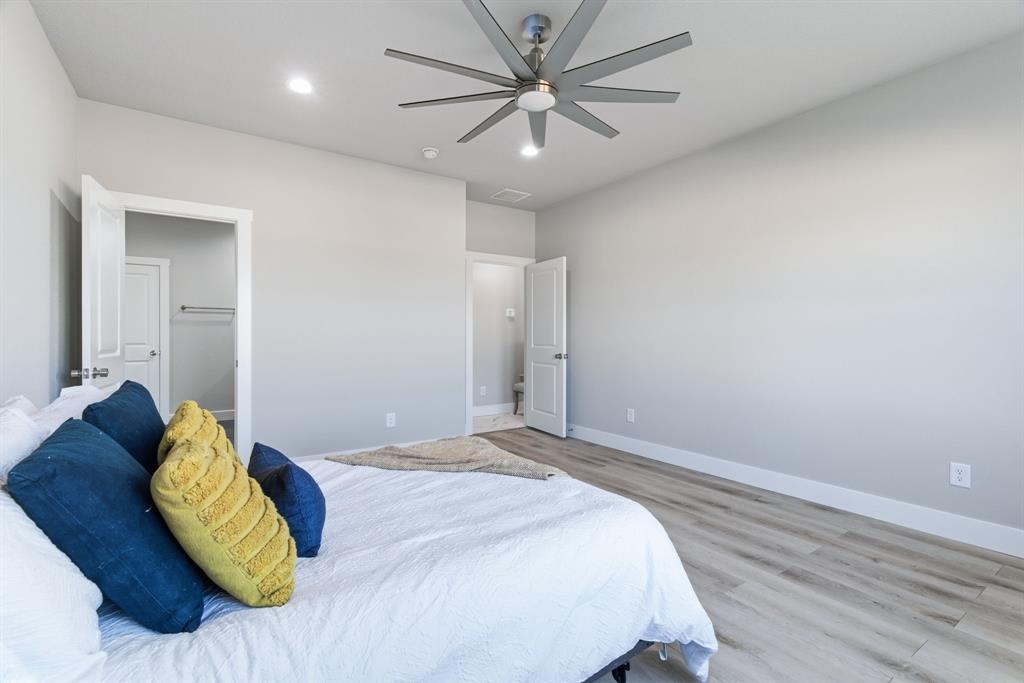 Runaway Bay - Residential