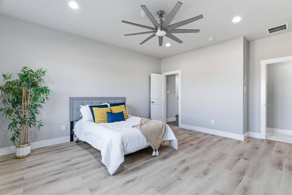 Runaway Bay - Residential