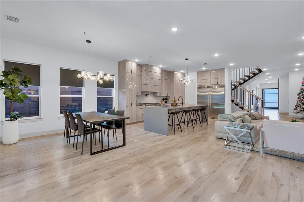 Lovers Lane Heights - Residential