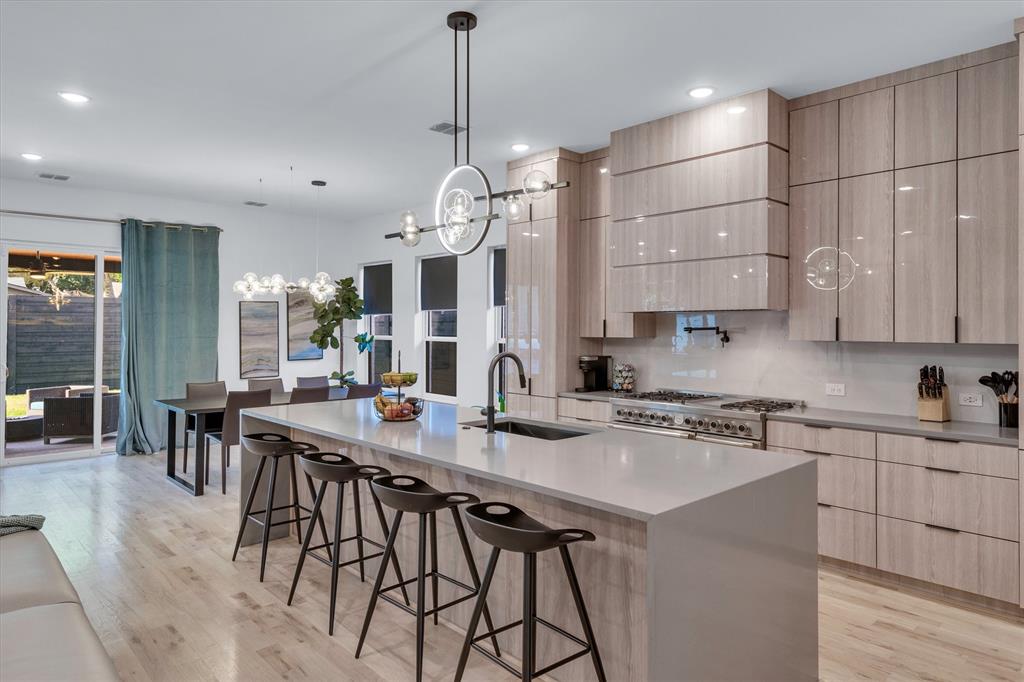 Lovers Lane Heights - Residential