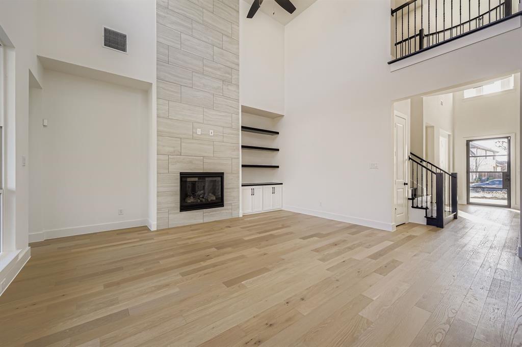 2700 Prestonshire Lane