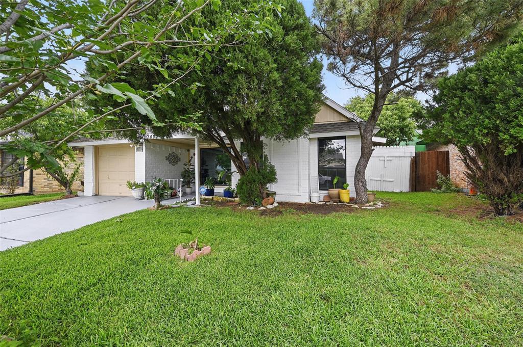 2407 Brookdale Drive