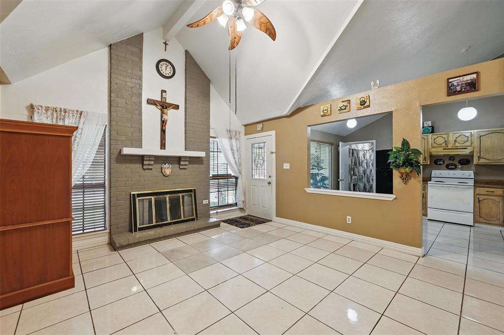2407 Brookdale Drive