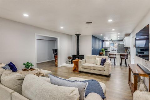 Tiny photo for 6921 Valhalla Road, Fort Worth, TX 76116 (MLS # 21099753)