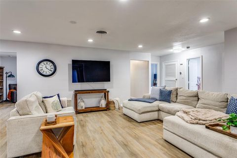 Tiny photo for 6921 Valhalla Road, Fort Worth, TX 76116 (MLS # 21099753)