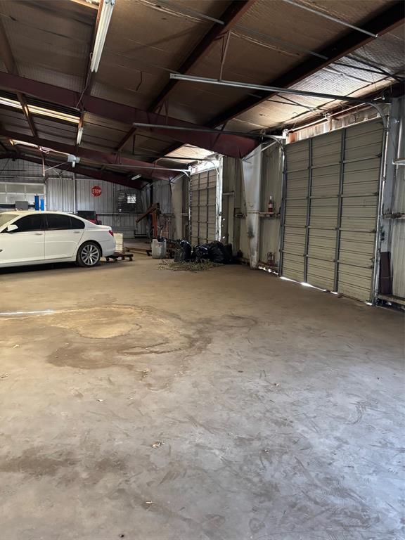 Tiptons 03 - Commercial Sale