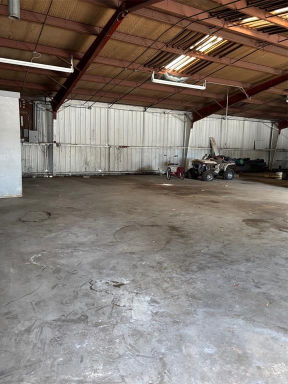 Tiptons 03 - Commercial Sale