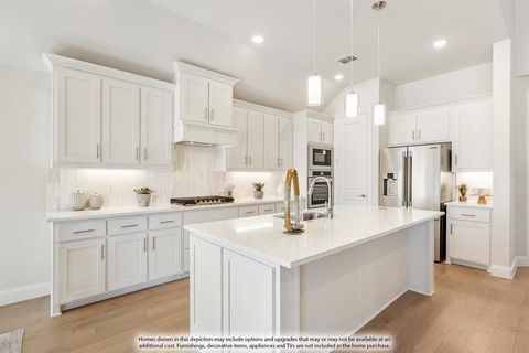 Tiny photo for 829 Blue Fescue Road, Fort Worth, TX 76247 (MLS # 21198083)