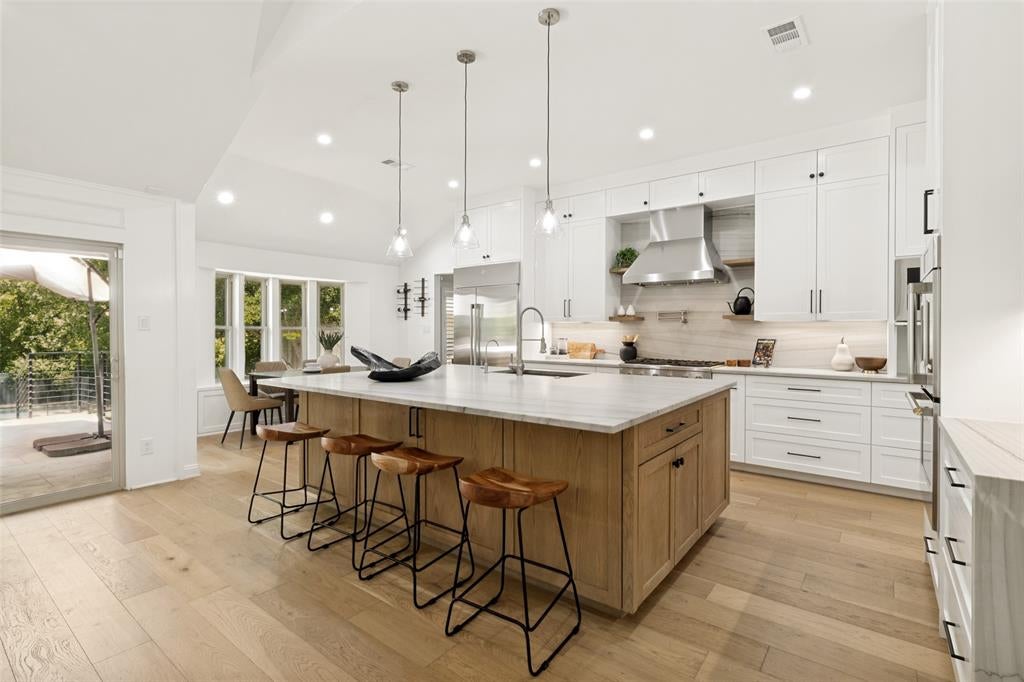 6209 Baymar Lane