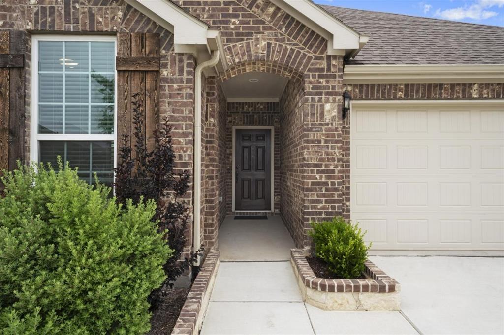 2516 Linwood Drive