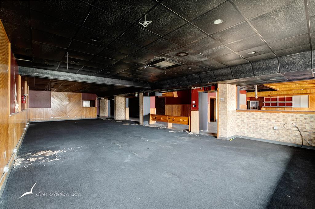 Park Plaza - Commercial Sale