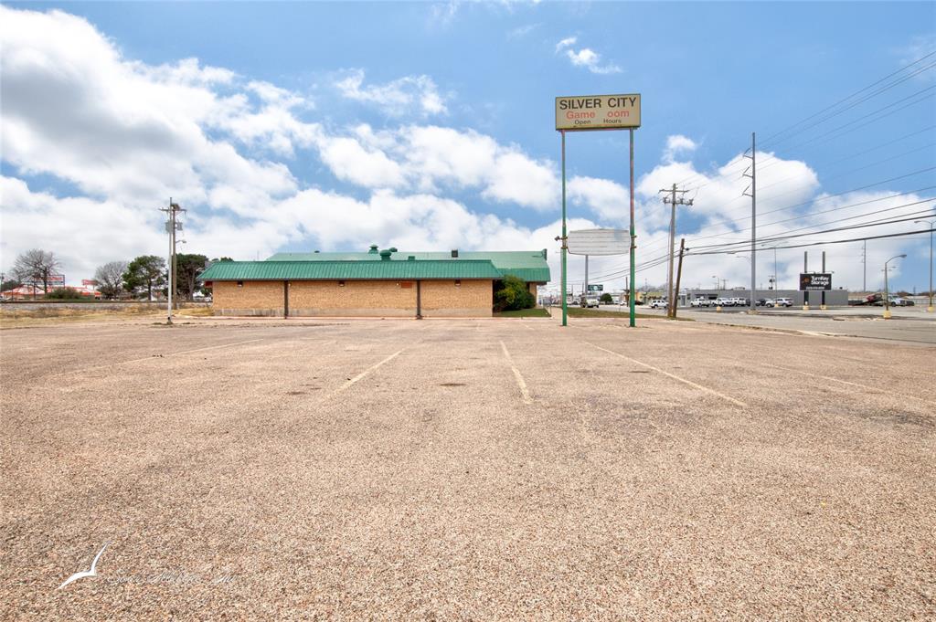 Park Plaza - Commercial Sale