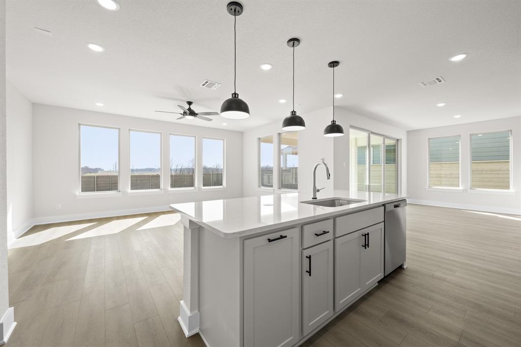 Treeline - Residential