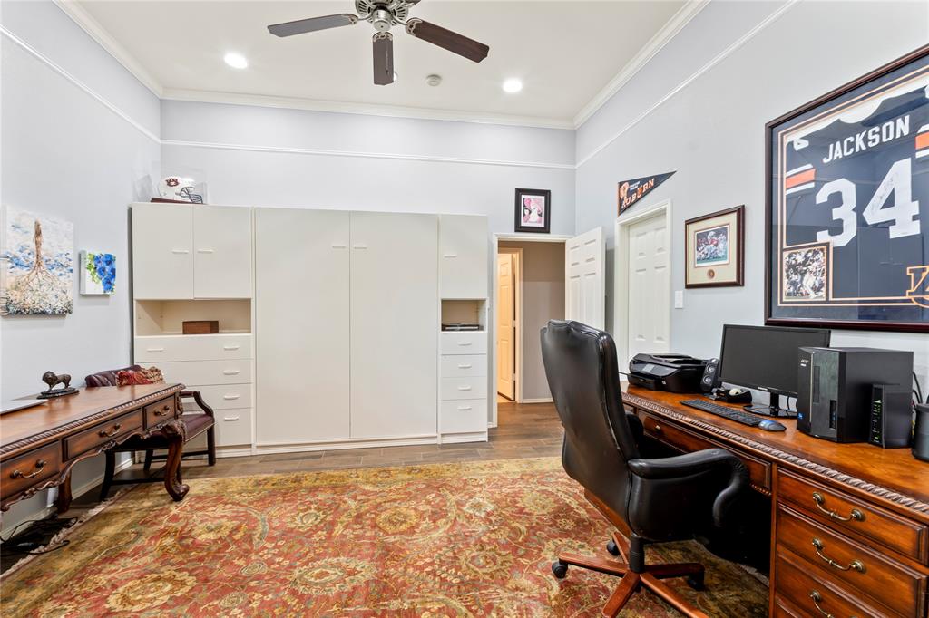 Pinnacle Club - Residential