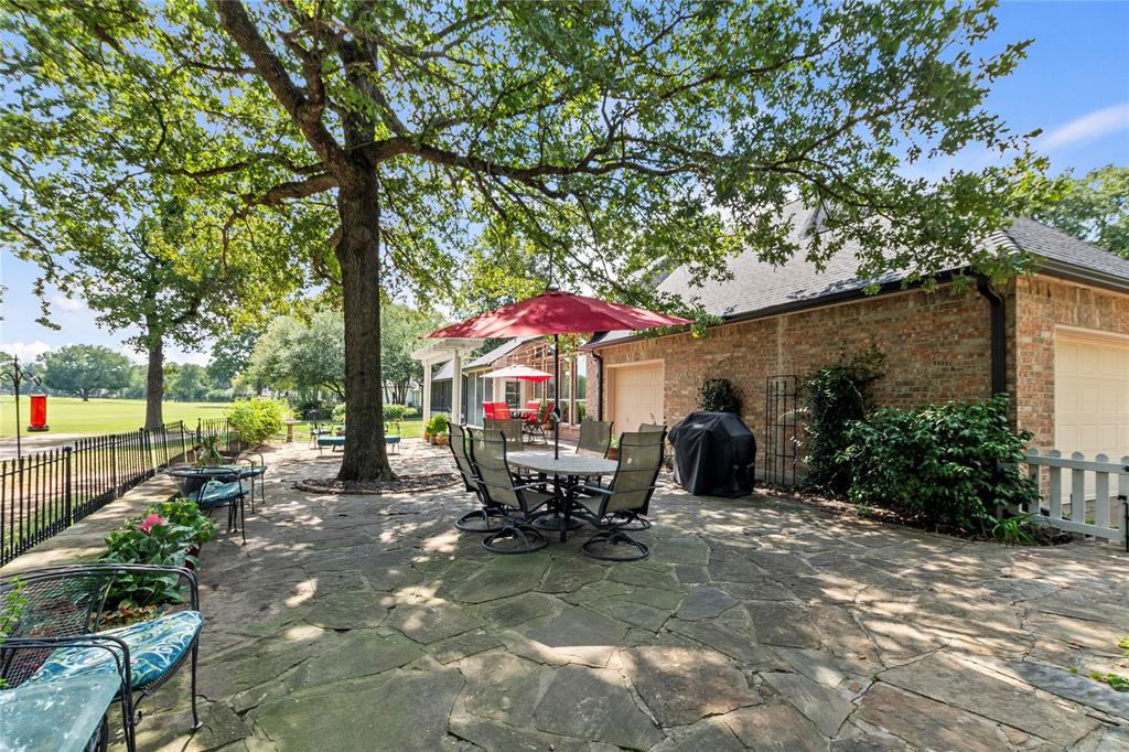 Pinnacle Club - Residential