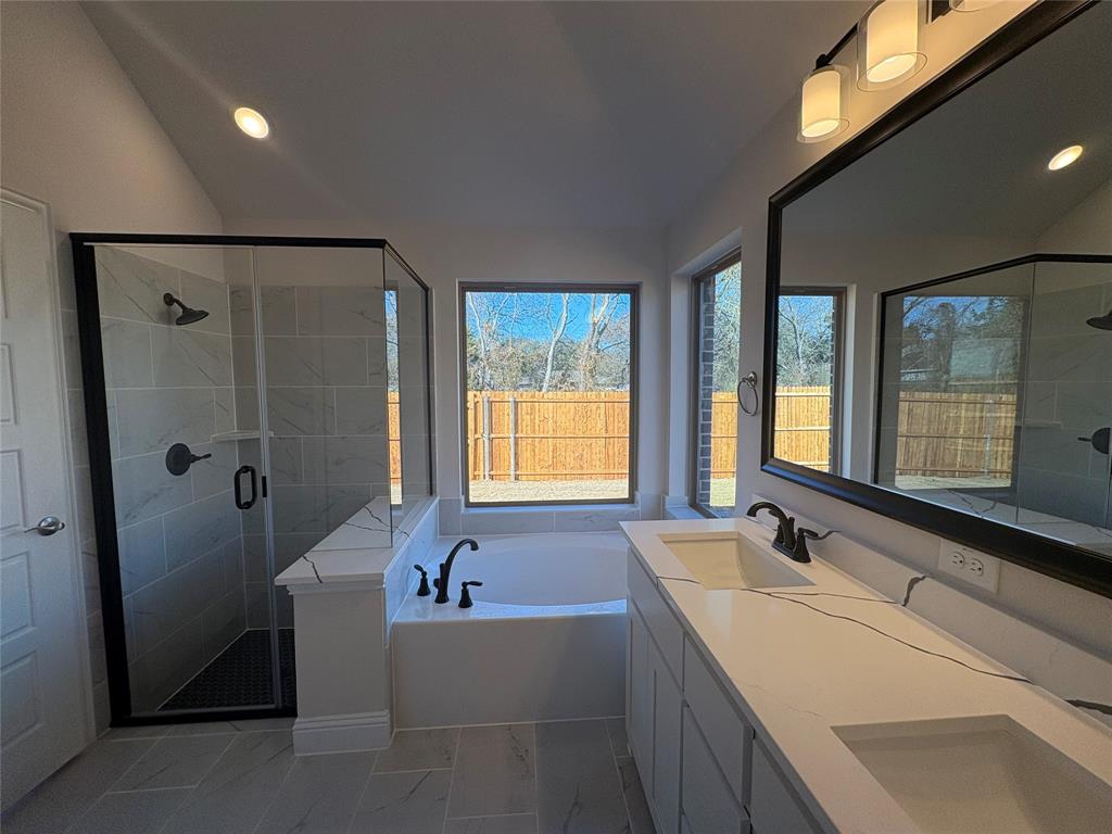 The Gables at Tioga - Residential