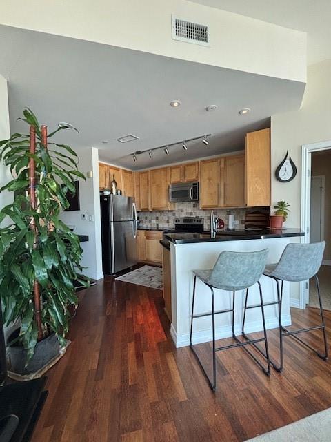 Tower Residential II Condo - Residential