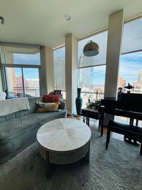 Tower Residential II Condo - Residential